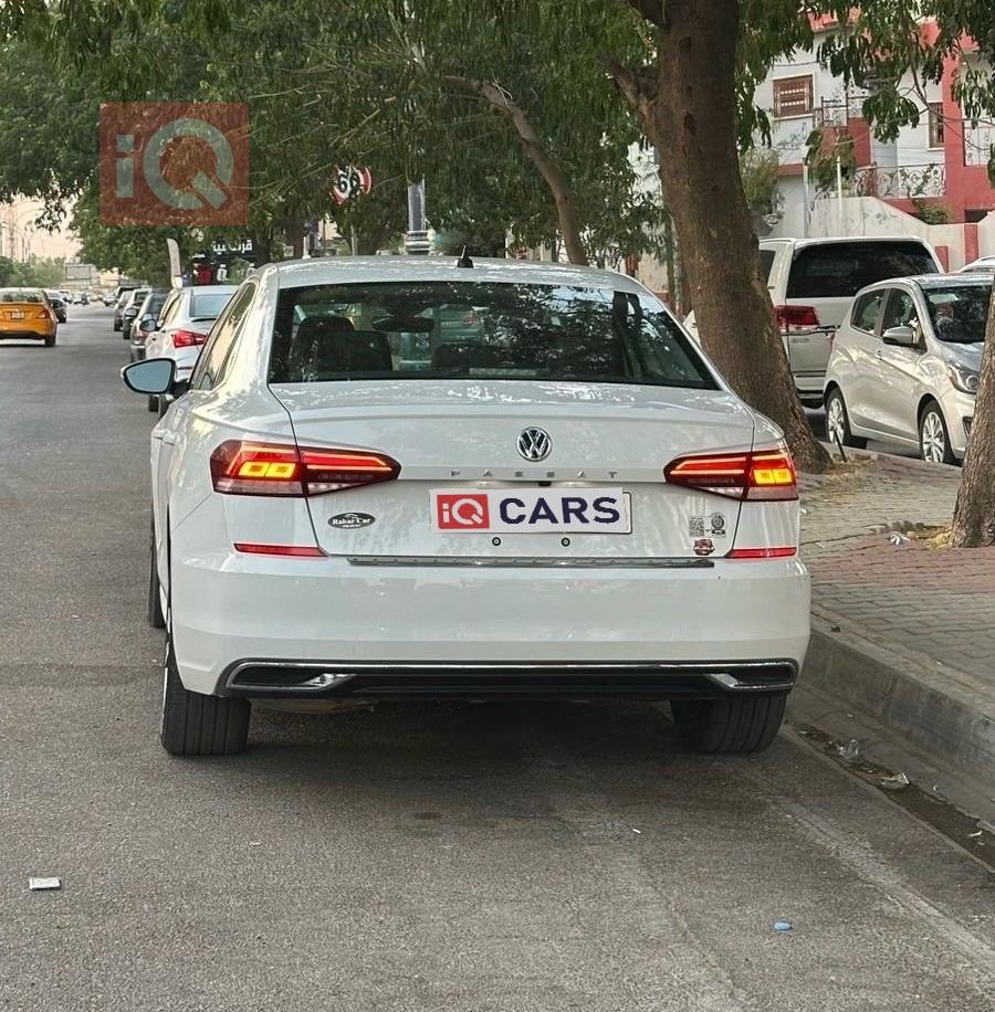 فولكسفاغن باسات